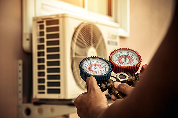 Professional Hvac technician working in Blowing Rock, NC